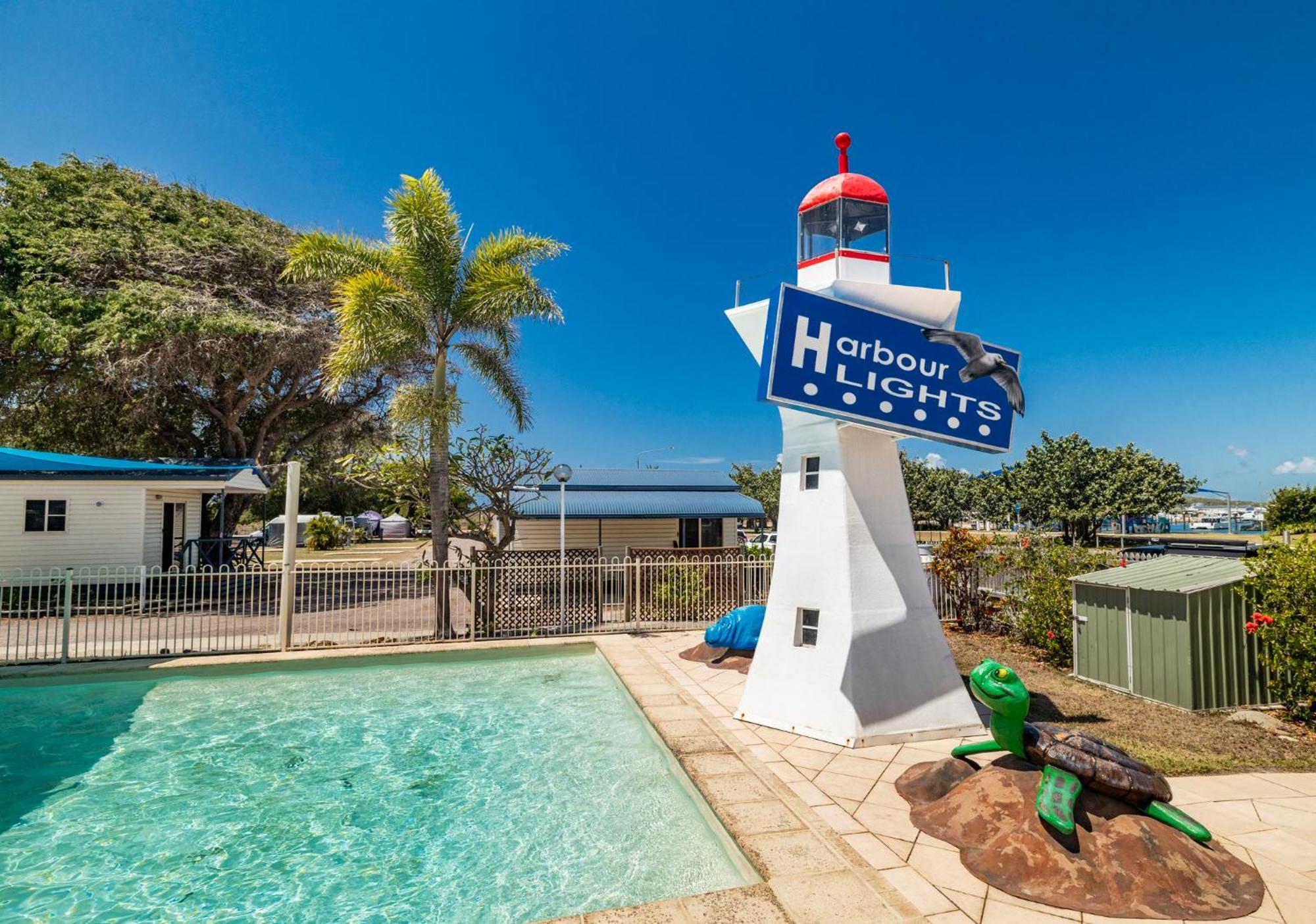Harbour Lights Tourist Park Hotel Bowen Bagian luar foto